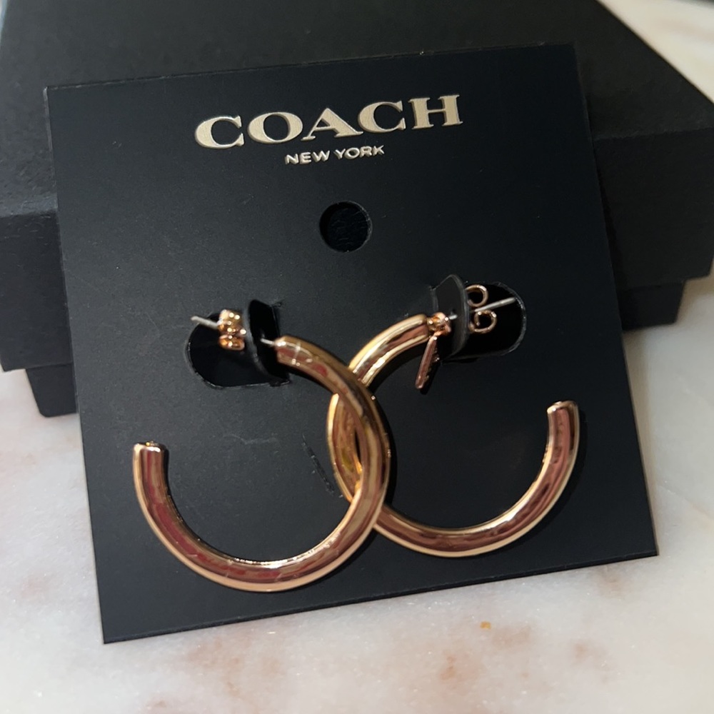 NWT Coach Hoop Gold Earrings There is a small hang tag on the earrings.